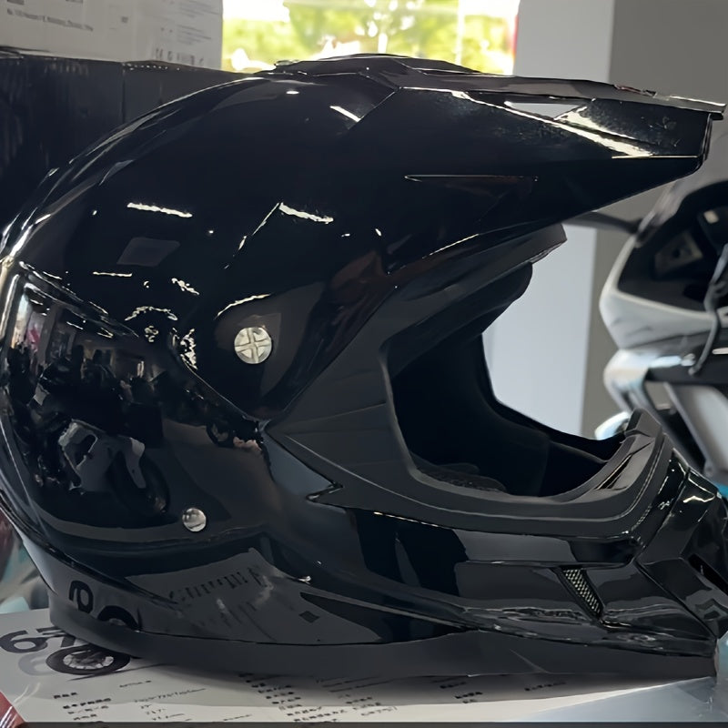AINHFAAD Off-road Helmet For Teenagers. Small Head Circumference DOT\u002FECE Off-road Helmet. Wide-angle View. Ventilated And Breathable. ABS Material. Unisex. Breathable Black Matte And Shiny Finish.